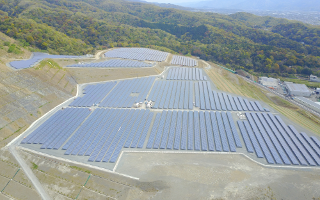 企業誘致　太陽光発電所